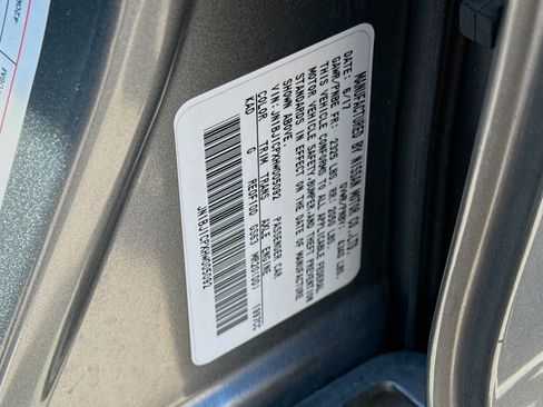 Used 2017 Nissan Rogue Sport SV image 37