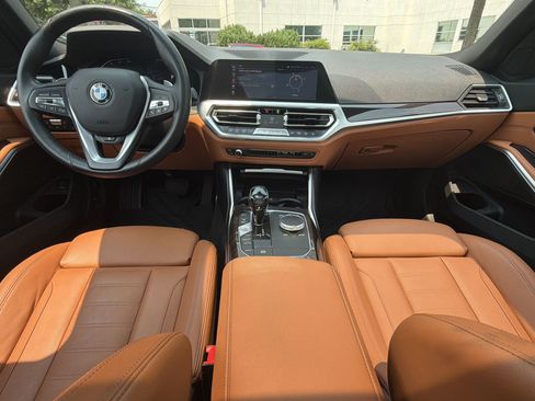 Used 2019 BMW 330i xDrive Sedan w/ Driving Assistance Package AWD/4WD image 15