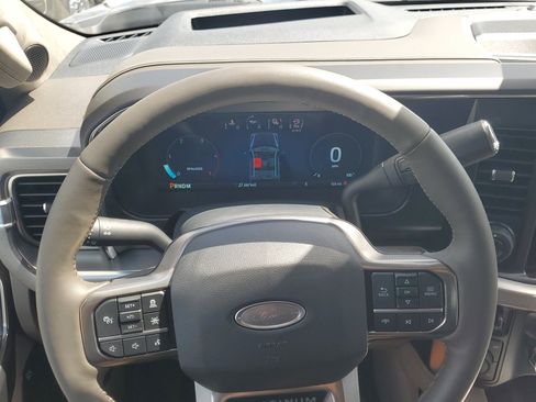 New 2026 Ford F450 Platinum w/ Platinum Plus Package image 17