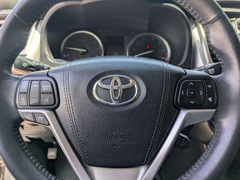 Used 2015 Toyota Highlander Limited AWD/4WD image 13