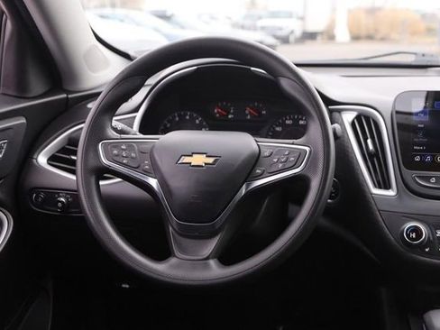 Used 2024 Chevrolet Malibu LT image 22