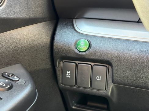 Used 2016 Honda CR-V EX image 17