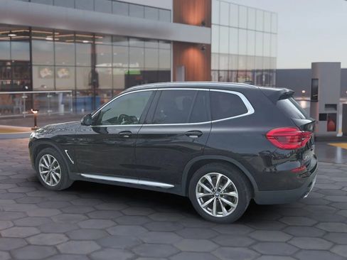 Used 2019 BMW X3 xDrive30i w/ Premium Package AWD/4WD image 5