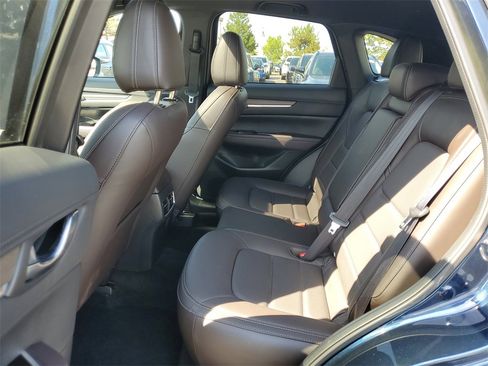 Used 2025 MAZDA CX-5 Signature image 14