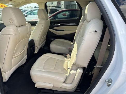 Used 2024 Buick Enclave Essence w/ Experience Buick Package AWD/4WD image 19