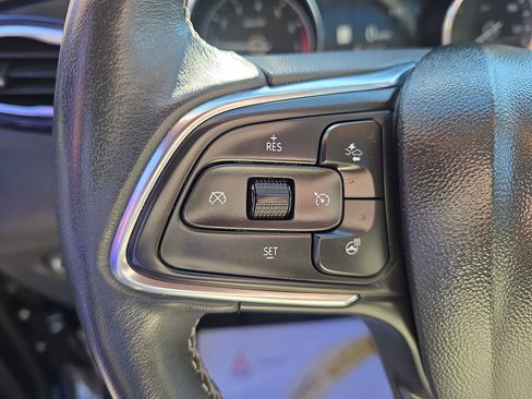 Used 2022 Buick Encore GX Essence w/ Advanced Technology Package image 17