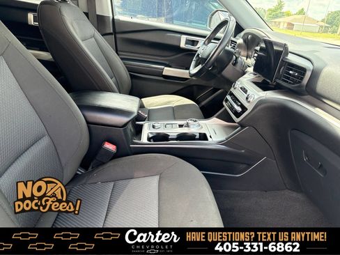 Used 2022 Ford Explorer XLT AWD/4WD image 40