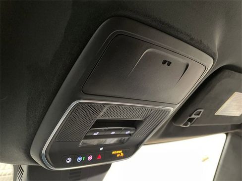 Certified 2026 GMC Acadia Denali Ultimate w/ LPO, Floor Liner Package image 34