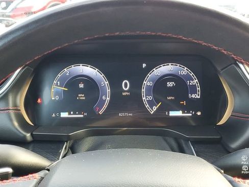 Used 2022 Jeep Grand Cherokee Trailhawk image 23