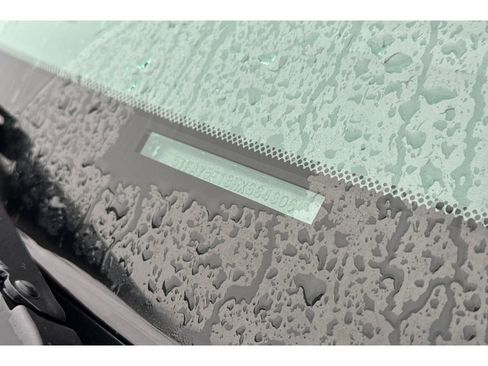 Used 2017 Toyota Tundra Platinum image 8