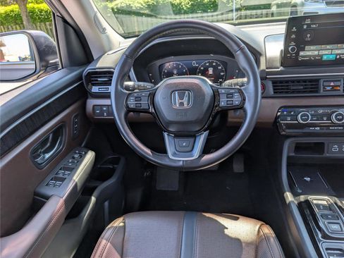 Used 2023 Honda Pilot Elite image 20