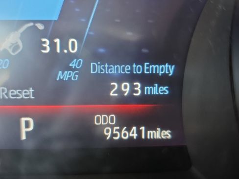 Used 2018 Toyota Camry XSE FWD image 21