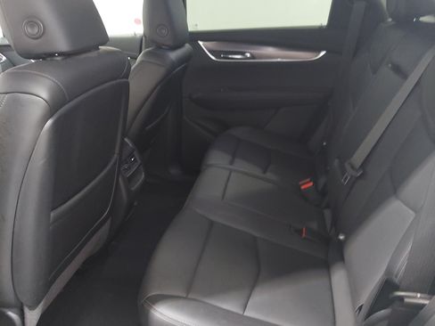 Used 2020 Cadillac XT5 Luxury FWD image 13