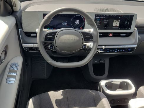 Certified 2024 Hyundai Ioniq 5 SEL image 12