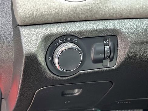 Used 2014 Chevrolet Cruze LT w/ All-Star Edition image 25