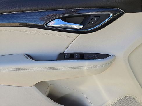 Used 2023 Buick Envision Preferred image 21