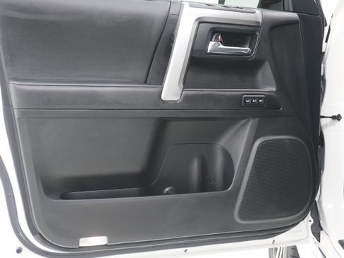 Used 2021 Toyota 4Runner Limited RWD image 15