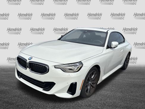 Certified 2024 BMW 230i Coupe w/ Premium Package RWD image 5
