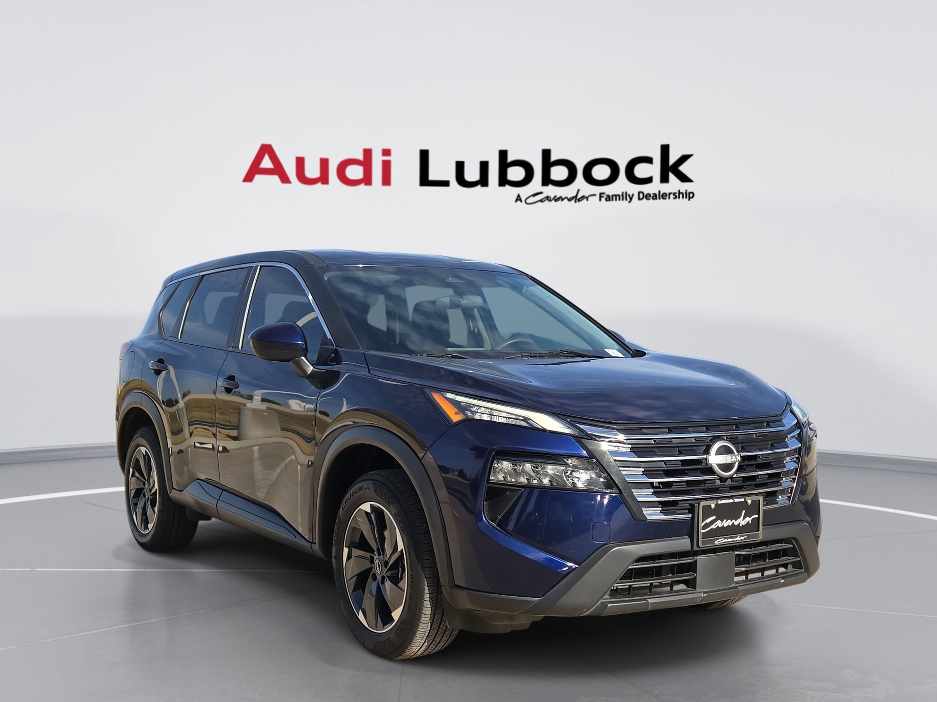 Used 2024 Nissan Rogue SV AWD/4WD image 1