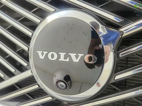 Used 2026 Volvo XC90 B5 Plus w/ Protection Package AWD/4WD image 31
