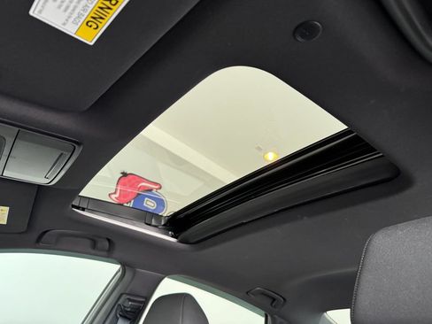 Used 2024 Honda Accord Sport image 19