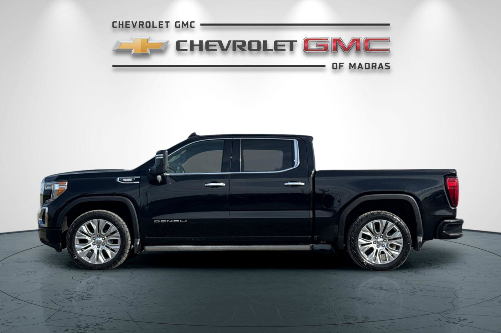 Used 2021 GMC Sierra 1500 Denali w/ Denali Ultimate Package AWD/4WD image 6
