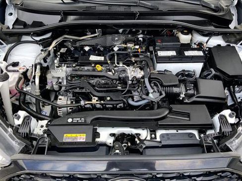 Certified 2023 Toyota Corolla Cross LE FWD image 30