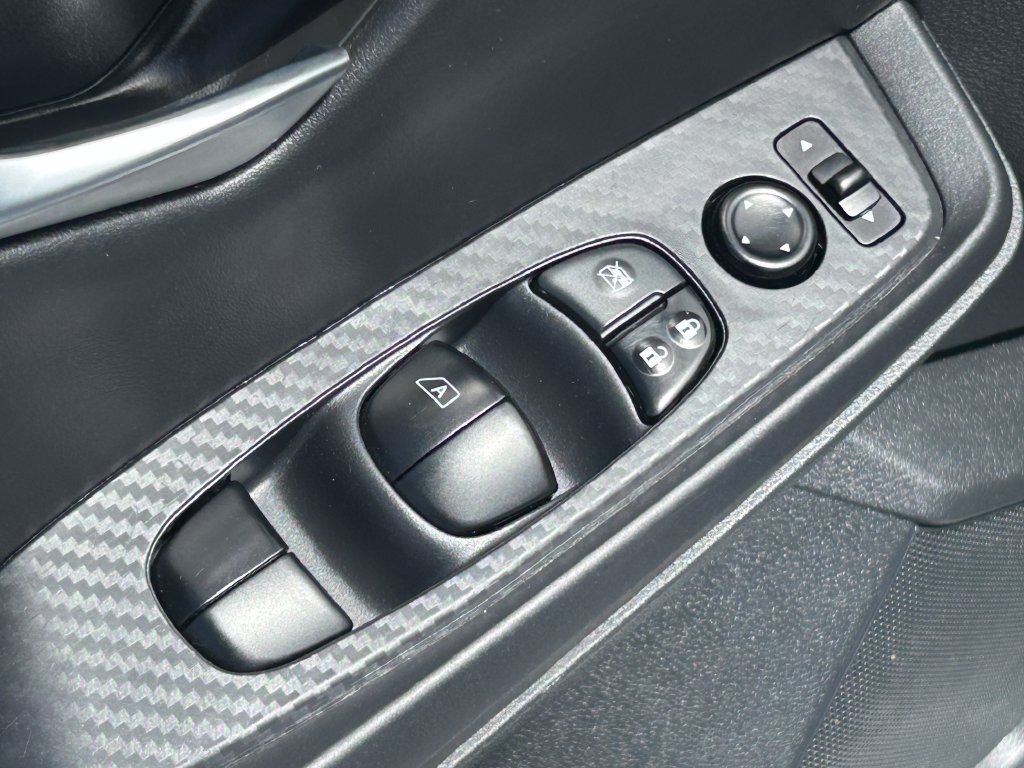 Used 2023 Nissan Sentra SV FWD image 27