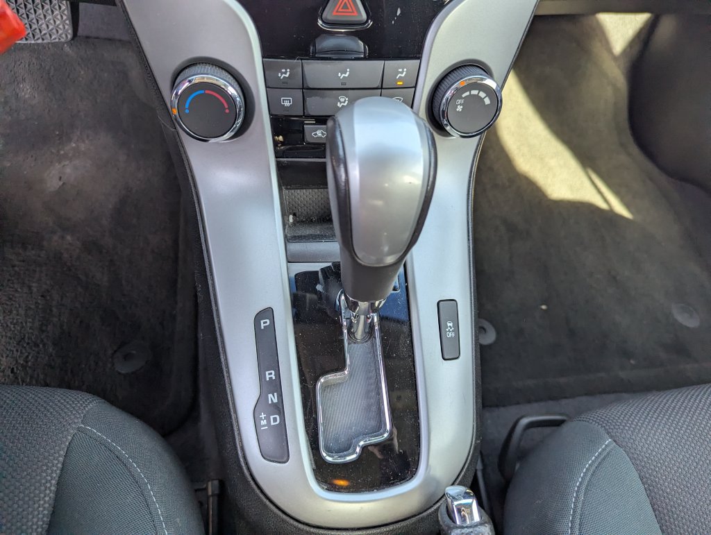 Used 2012 Chevrolet Cruze LT w/ RS Package FWD image 14