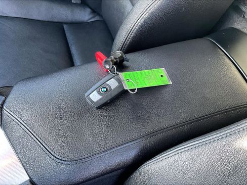 Used 2014 BMW Z4 sDrive35i image 12