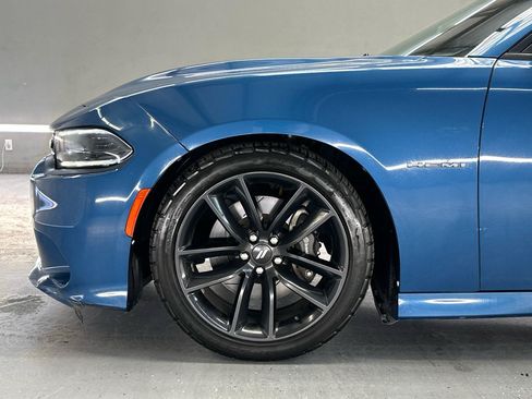 Used 2020 Dodge Charger R/T w/ Plus Group RWD image 5