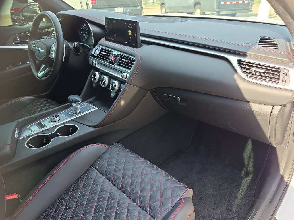 Used 2023 Genesis G70 3.3T w/ Sport Prestige Package RWD image 32