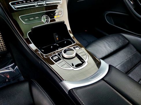 Used 2019 Mercedes-Benz C 300 Coupe image 17