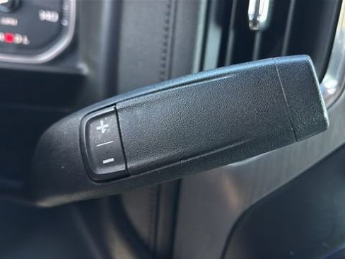 Used 2022 GMC Sierra 3500 Denali w/ Denali Ultimate Package image 30