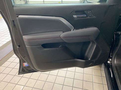 New 2026 Chevrolet Colorado Z71 w/ Technology Package image 12