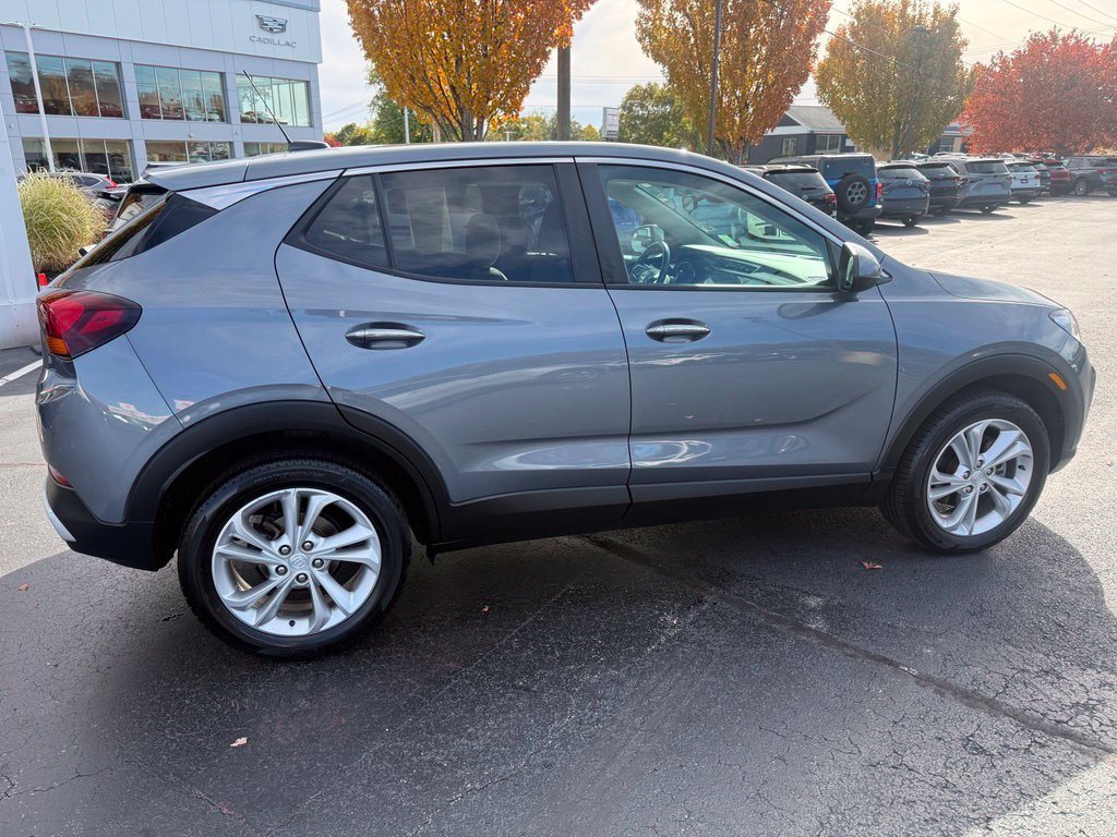 Used 2022 Buick Encore GX Preferred w/ Cold Weather Comfort Package FWD image 9