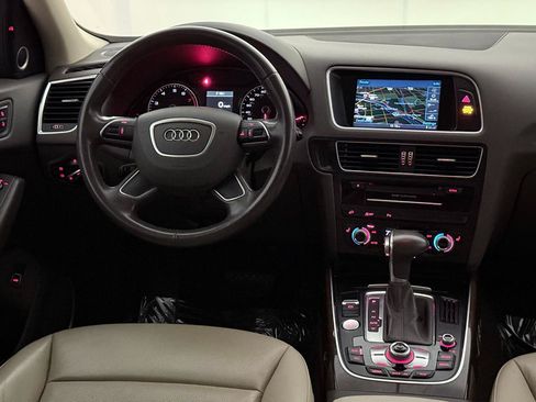 Used 2017 Audi Q5 2.0T Premium Plus w/ Technology Package AWD/4WD image 29