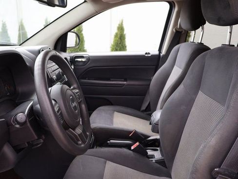 Used 2015 Jeep Compass Sport w/ Power Value Group FWD image 18