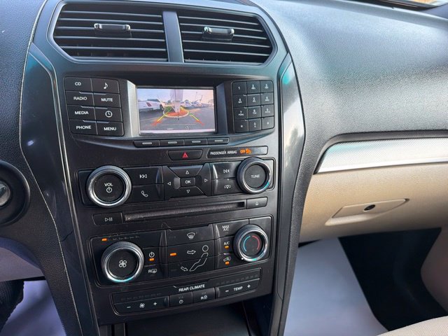 Used 2016 Ford Explorer FWD image 23
