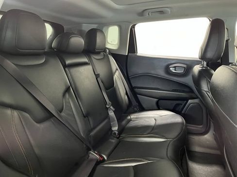 Used 2021 Jeep Compass Limited w/ Sun and Sound Group FWD image 12