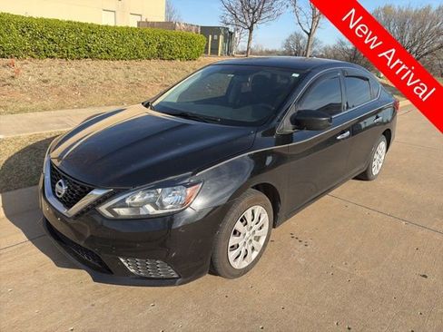 Used 2017 Nissan Sentra SV image 9