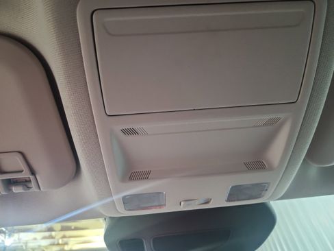 Used 2022 Ford Escape SE image 20
