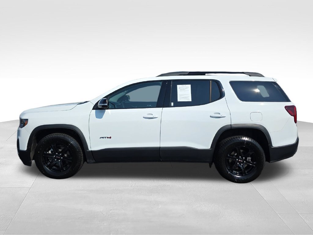 Used 2022 GMC Acadia AT4 w/ Technology Package AWD/4WD image 2