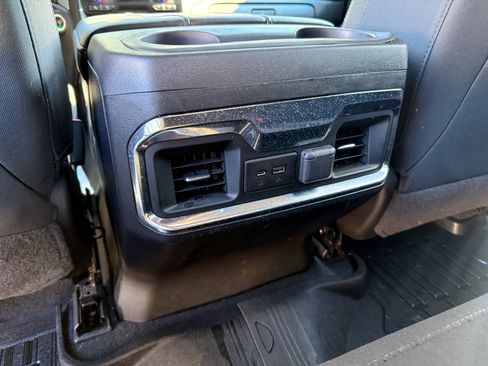 Used 2020 GMC Sierra 1500 Elevation w/ Elevation Value Package image 29