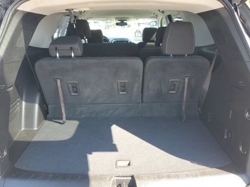 Certified 2018 Chevrolet Traverse LS AWD/4WD image 8