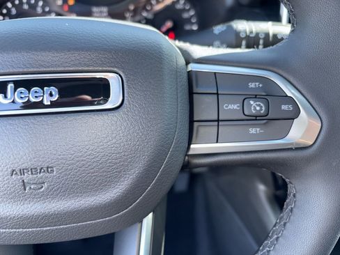 New 2026 Jeep Compass Latitude AWD/4WD image 16