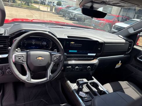 New 2026 Chevrolet Silverado 1500 LT w/ Texas Edition Plus RWD image 18