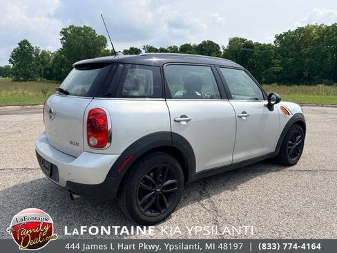 Used 2011 MINI Cooper Countryman FWD image 5