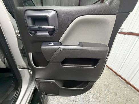 Used 2019 Chevrolet Silverado 2500 W/T image 14