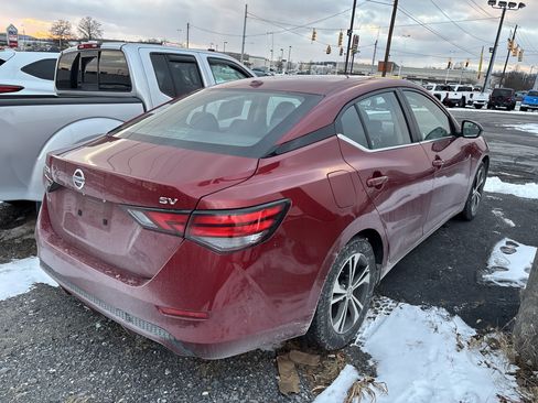 Used 2023 Nissan Sentra SV image 2